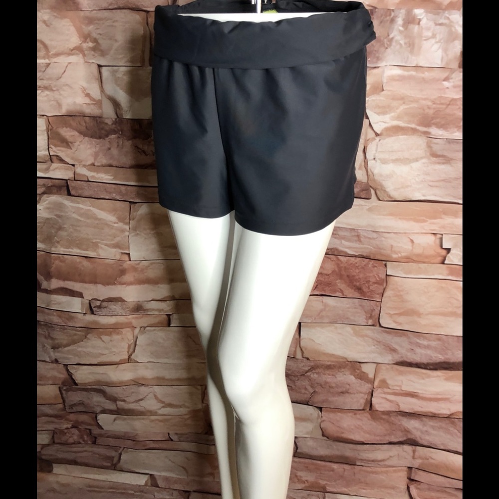 ATHLETA  Swim & Beach shorts women size L